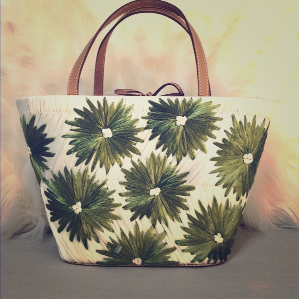Kate spade raffia flower handbag